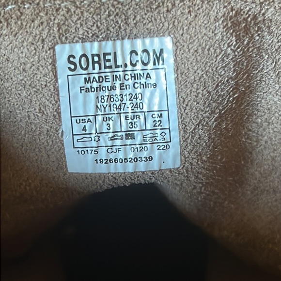 Girls Sorel wedge Boots size 4 - Picture 9 of 9